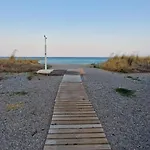 Mar Y Montana
